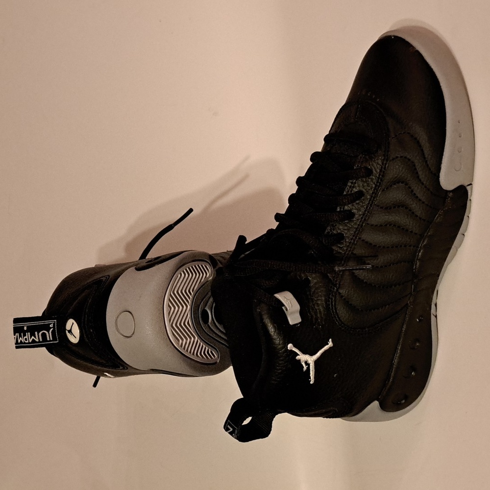 Jordan Jumpman sneakers